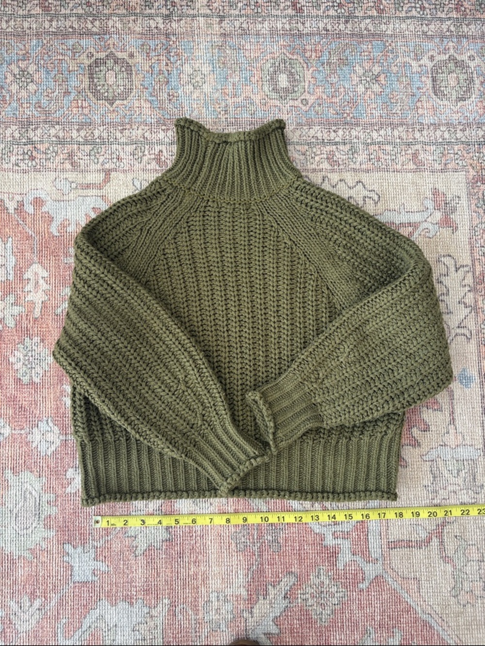 H&M Olive Green Turtleneck Sweater